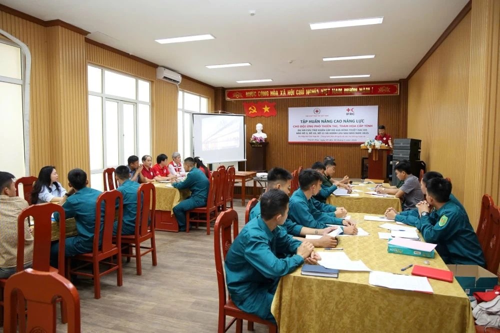 To&agrave;n cảnh buổi tập huấn