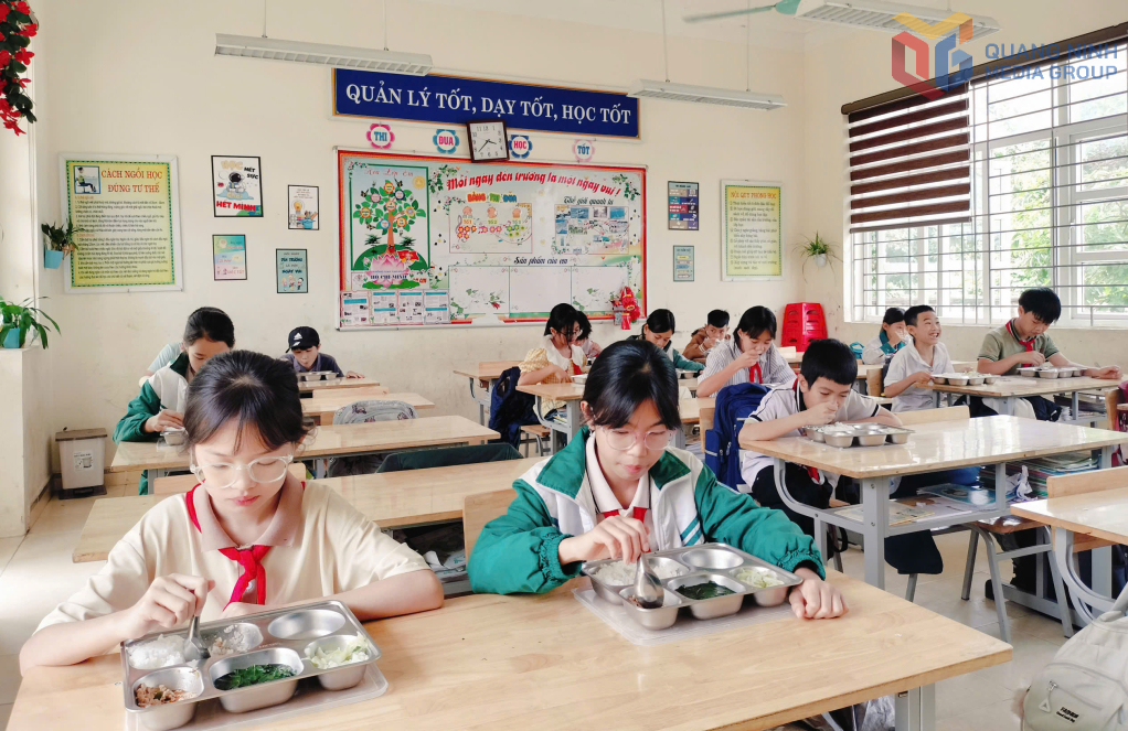 Quảng Ninh: Kiểm soát chặt chẽ thực phẩm học đường
