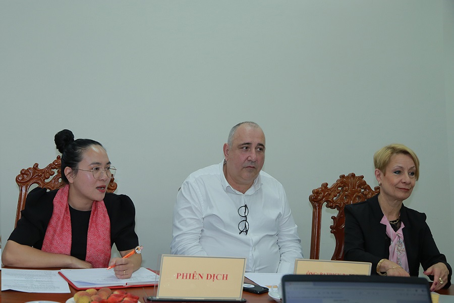 Đại biểu tham dự Hội nghị
