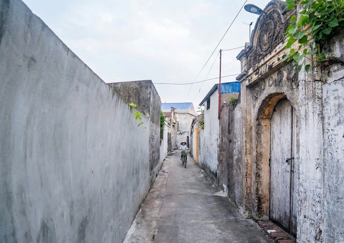 Một cổng cổ nhà dân ở thôn Dịch Diệp Một cổng cổ nhà dân ở thôn Dịch Diệp