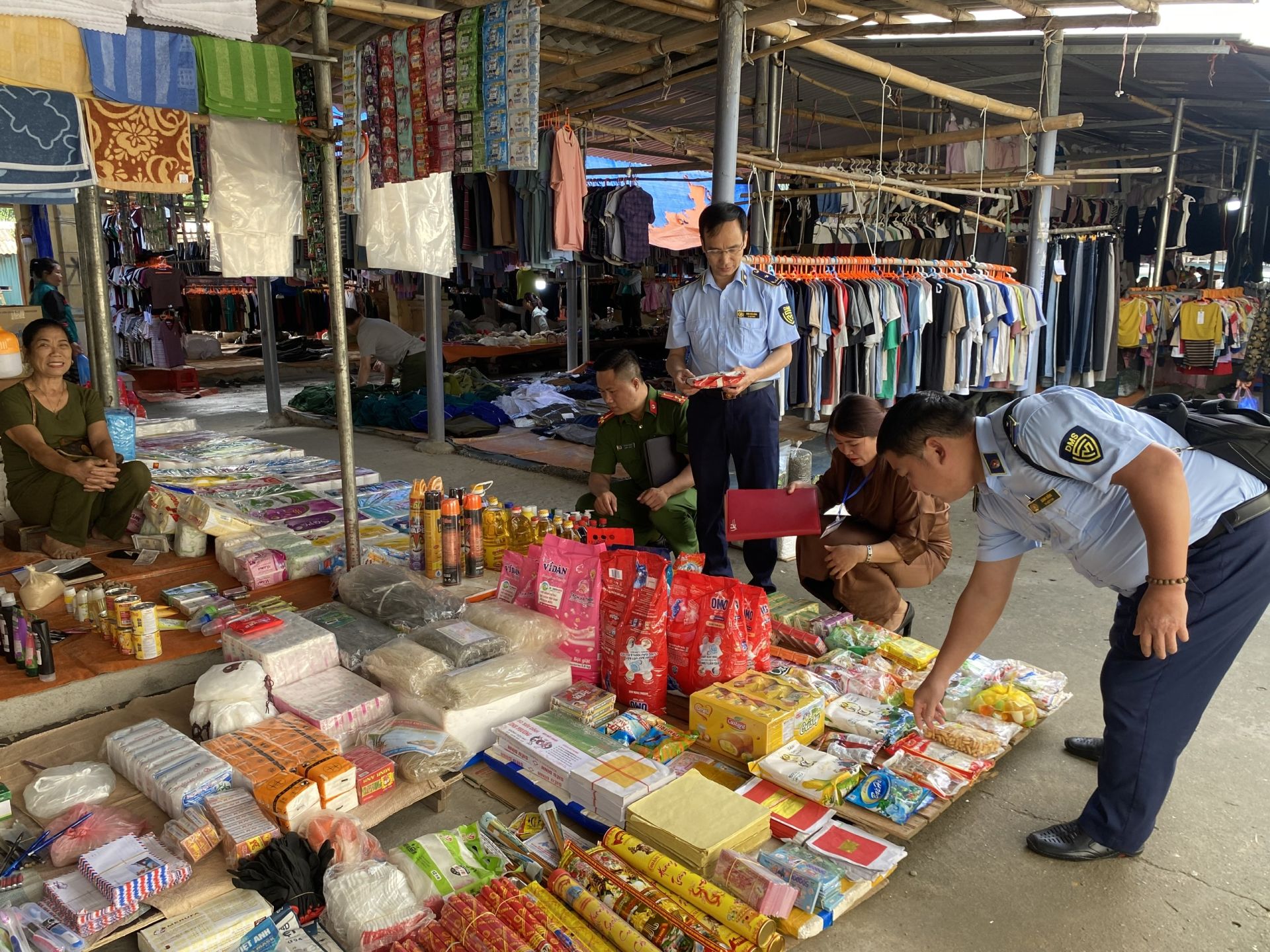 Lào Cai quyết liệt hành động vì an toàn thực phẩm: Siết chặt kiểm tra, nâng cao trách nhiệm từ cơ sở