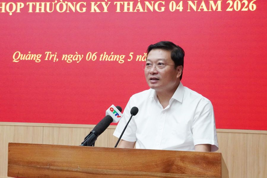 Chủ tịch UBND tỉnh Quảng Trị ph&aacute;t biểu kết luận phi&ecirc;n họp