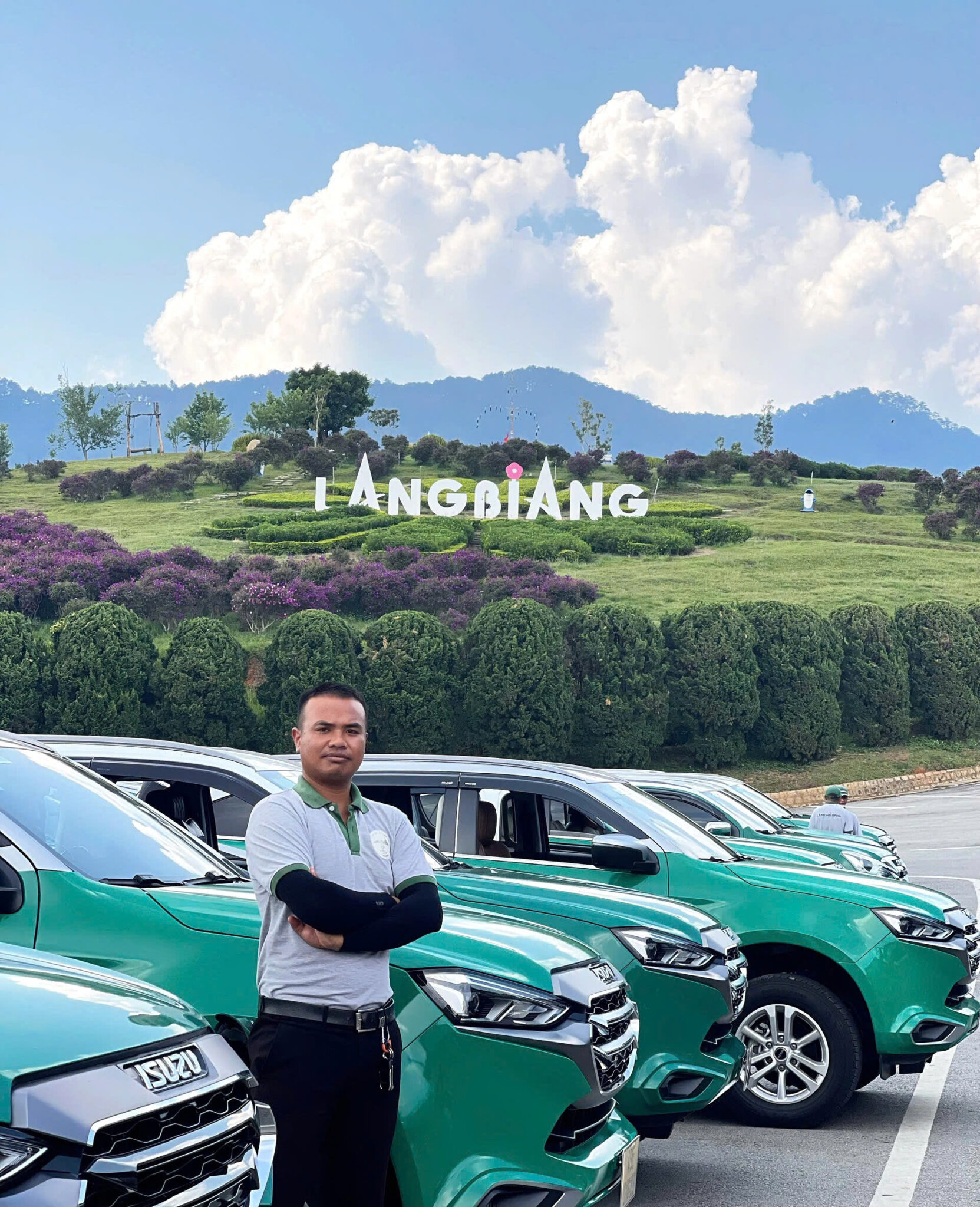 Thành viên của Ngôi sao HTX Vận tải Lạc Dương chiếm khoảng 70% người đồng bào dân tộc thiểu số địa phương Thành viên của Ngôi sao HTX Vận tải Lạc Dương chiếm khoảng 70% người đồng bào dân tộc thiểu số địa phương