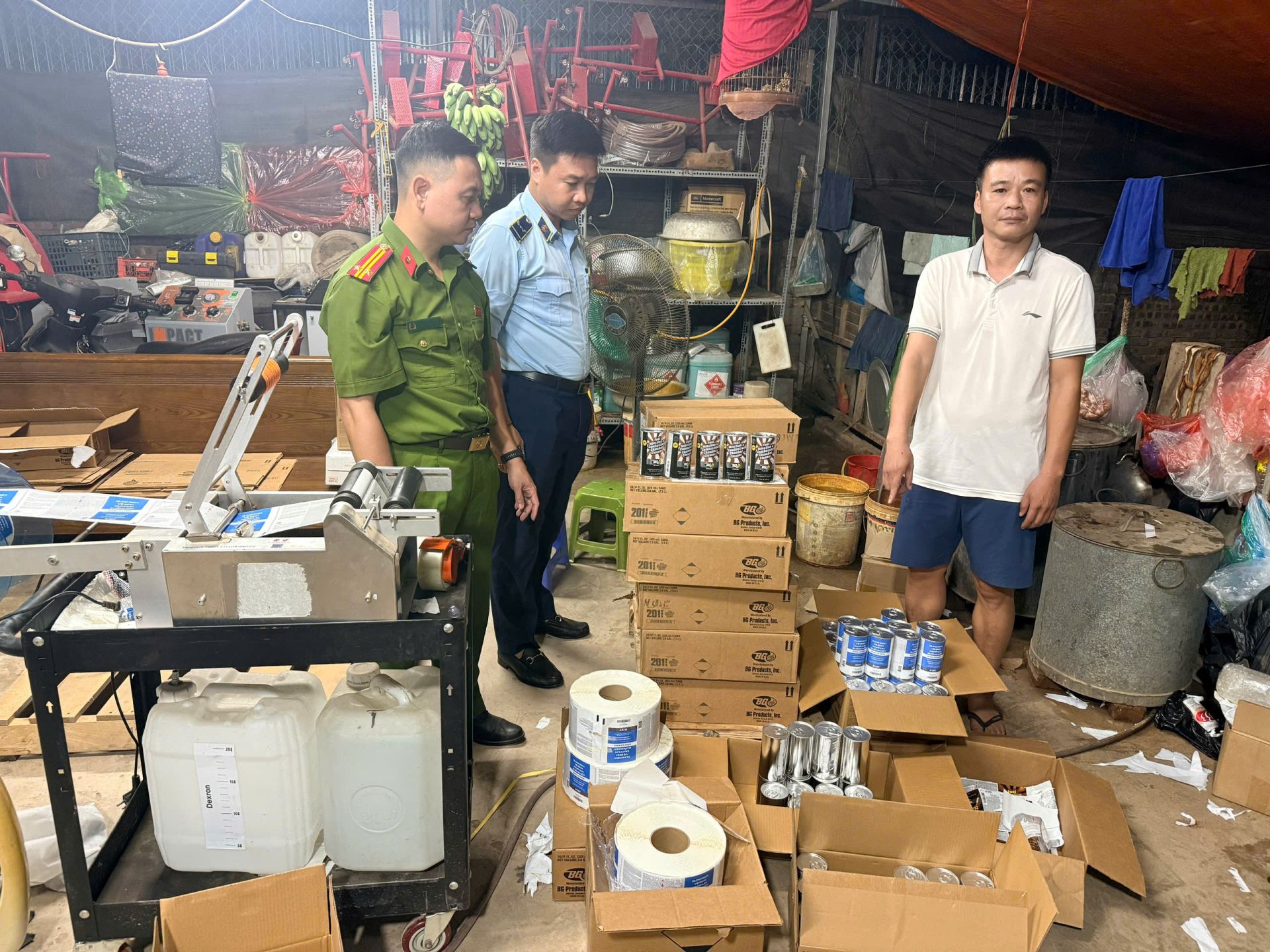 Hà Nội tăng cường đấu tranh hàng giả, xâm phạm quyền sở hữu trí tuệ
