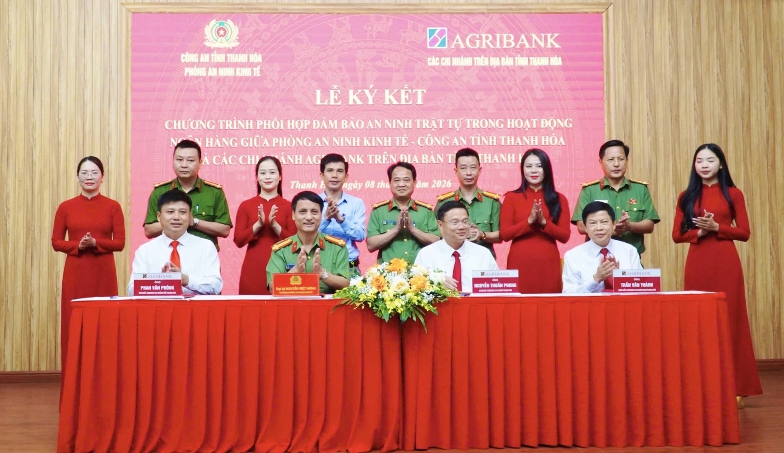 Thanh Hóa: Các Chi nhánh Agribank và lực lượng Công an ký kết chương trình phối hợp đảm bảo an ninh trật tự