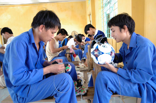 hiện nay tỉnh Ninh Bình đang quản lý 5.388 người trong diện tái hòa nhập cộng đồng, hiện nay tỉnh Ninh Bình đang quản lý 5.388 người trong diện tái hòa nhập cộng đồng,