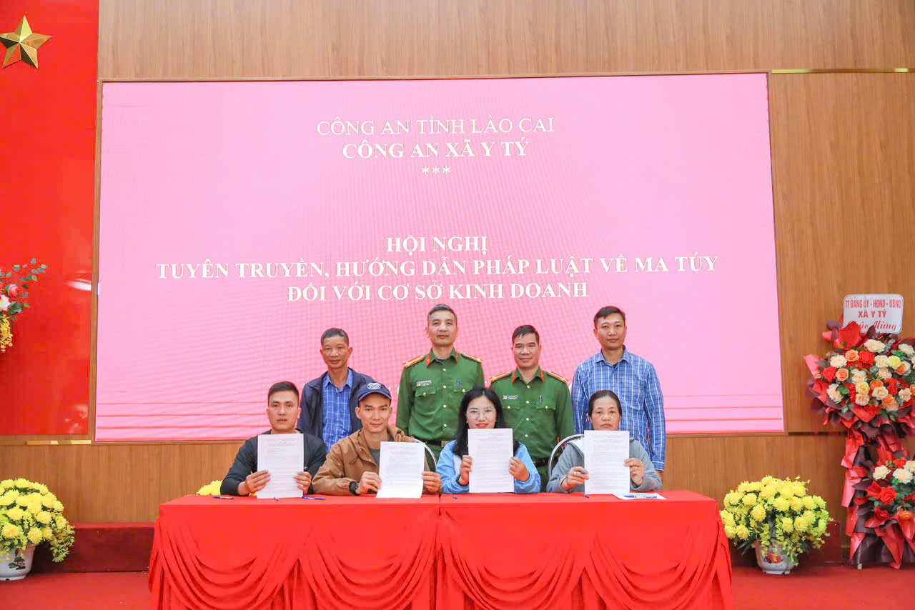 Tuy&ecirc;n truyền ph&aacute;p luật, x&acirc;y dựng địa b&agrave;n &ldquo;kh&ocirc;ng ma tu&yacute;&rdquo;, bảo đảm an ninh, trật tự ở cơ sở tại x&atilde; Y T&yacute;