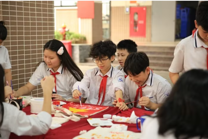 Workshop s&aacute;ng tạo lu&ocirc;n được rất nhiều c&aacute;c bạn học sinh hưởng ứng v&agrave; tham gia