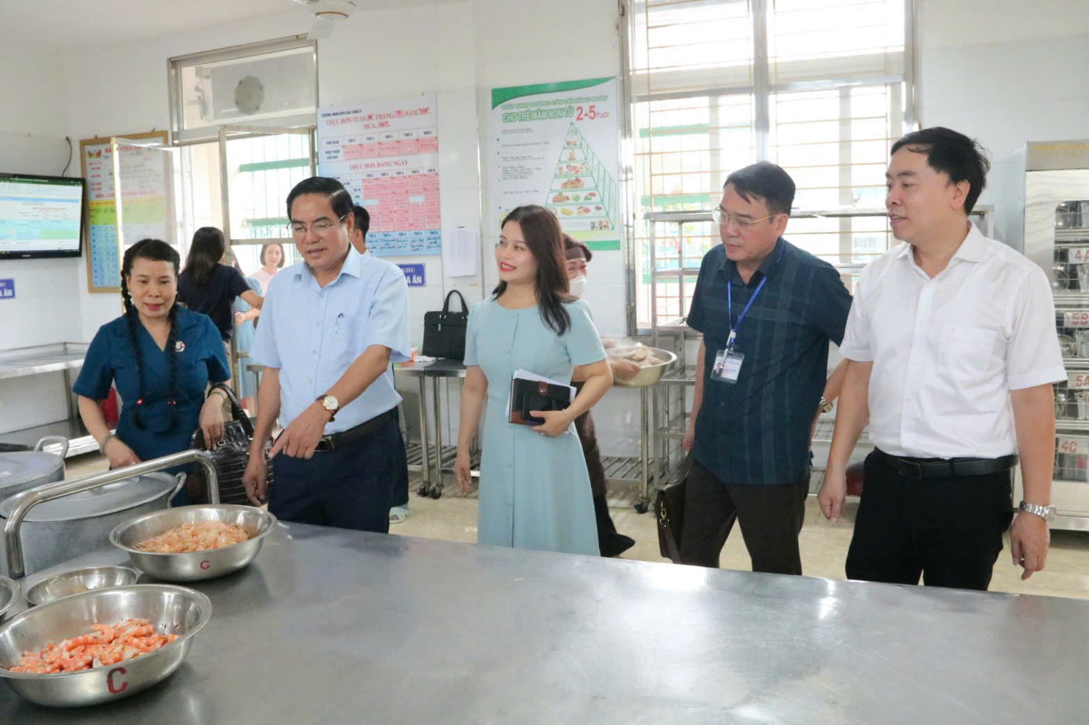 Đo&agrave;n kiểm tra tại&nbsp;Trường Mầm non Sao S&aacute;ng&nbsp;8