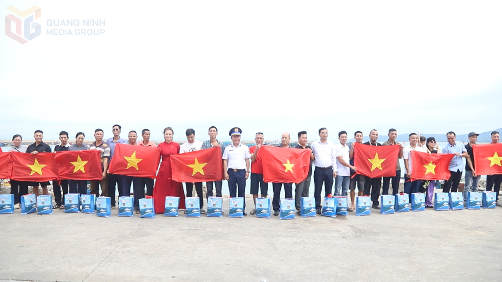 Hoàn thành chuyến khảo sát vùng biển, đảo ven bờ khu vực Vịnh Bắc Bộ năm 2026