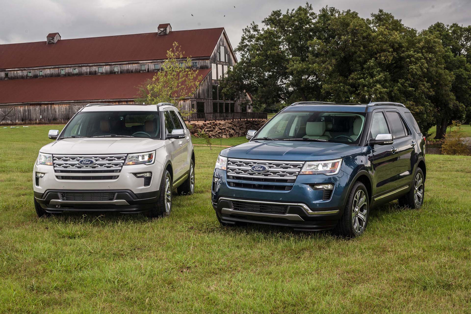 Thu hồi hơn 2.400 xe Ford Explorer tại Việt Nam do lỗi c&oacute; thể g&acirc;y mất kiểm so&aacute;t l&aacute;i