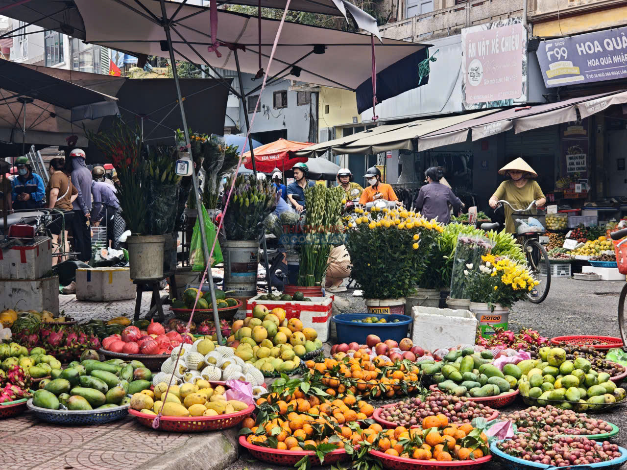 Đẩy mạnh truy xuất nguồn gốc thực phẩm, hướng tới x&acirc;y dựng chợ d&acirc;n sinh an to&agrave;n v&agrave; minh bạch.