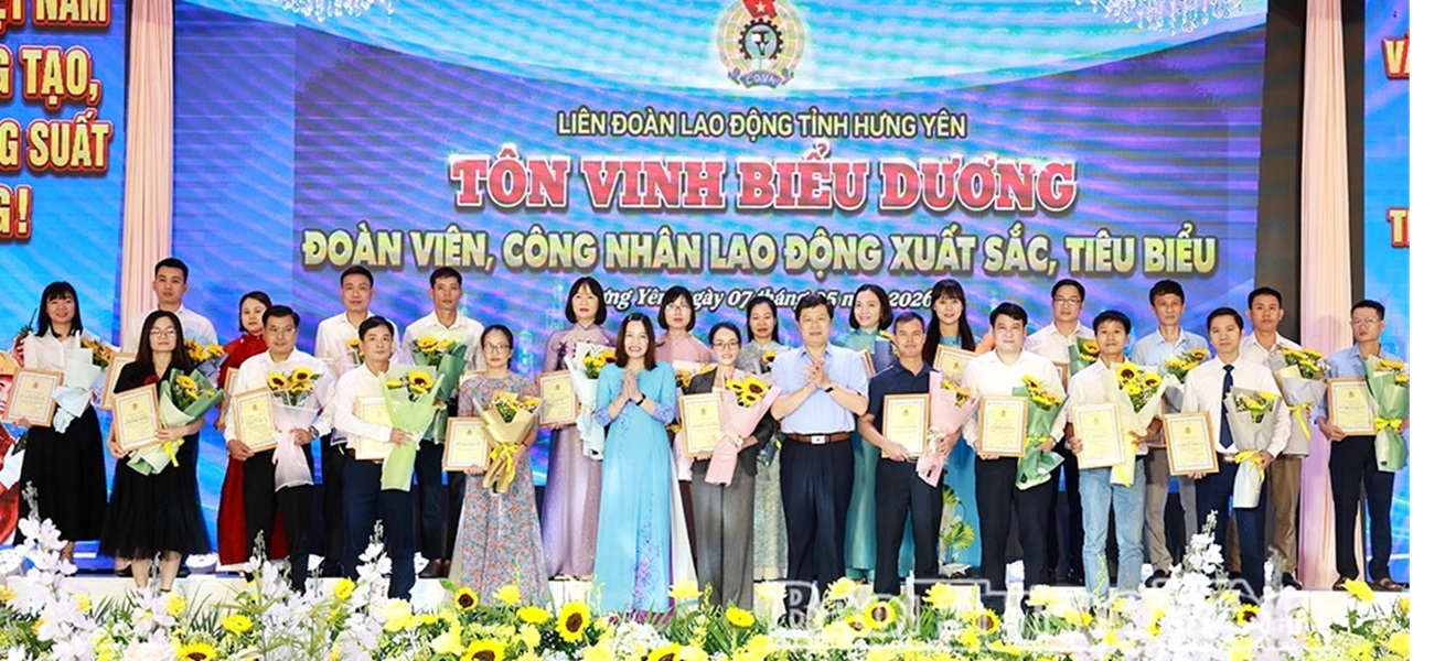 Ph&aacute;t động Th&aacute;ng c&ocirc;ng nh&acirc;n v&agrave; hưởng ứng an to&agrave;n, vệ sinh lao động tại tỉnh Hưng Y&ecirc;n