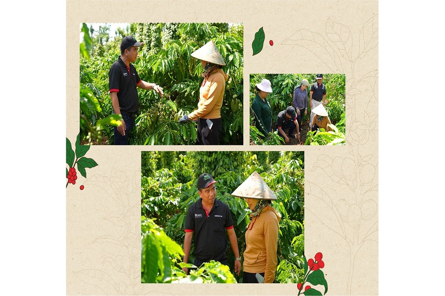 C&aacute;n bộ hỗ trợ n&ocirc;ng nghiệp Nestl&eacute; hướng dẫn c&aacute;ch quản l&yacute; việc tưới nước cho vườn c&agrave; ph&ecirc; bằng những dụng cụ đơn giản nhưng hiệu quả