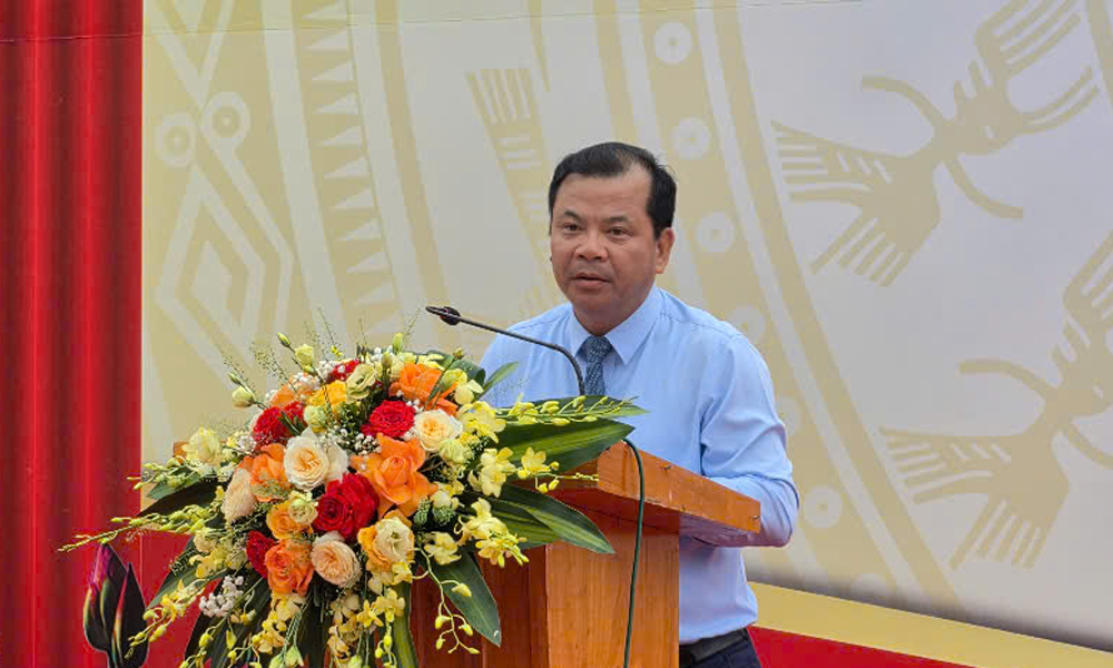 Đồng chí Phan Thế Tuấn, Phó Chủ tịch UBND tỉnh phát biểu tại lễ ra mắt mô hình Đồng chí Phan Thế Tuấn, Phó Chủ tịch UBND tỉnh phát biểu tại lễ ra mắt mô hình