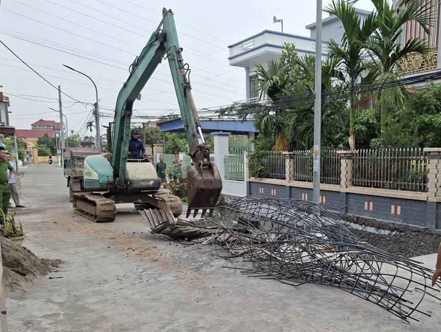 Ninh Bình: xã Hải Hưng quyết liệt chấn chỉnh vi phạm hành lang thủy lợi, trật tự xây dựng