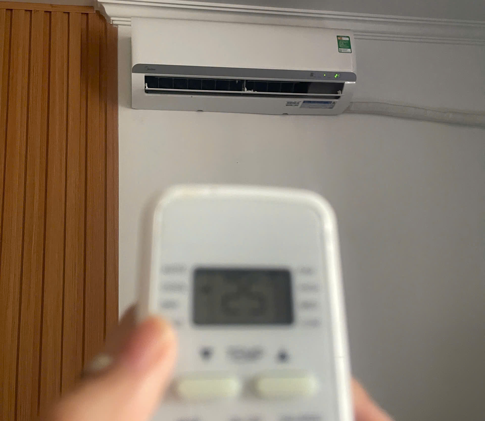 Giá điện tăng theo bậc thang, loạt thiết bị gia dụng âm thầm “ngốn” điện mùa nắng nóng