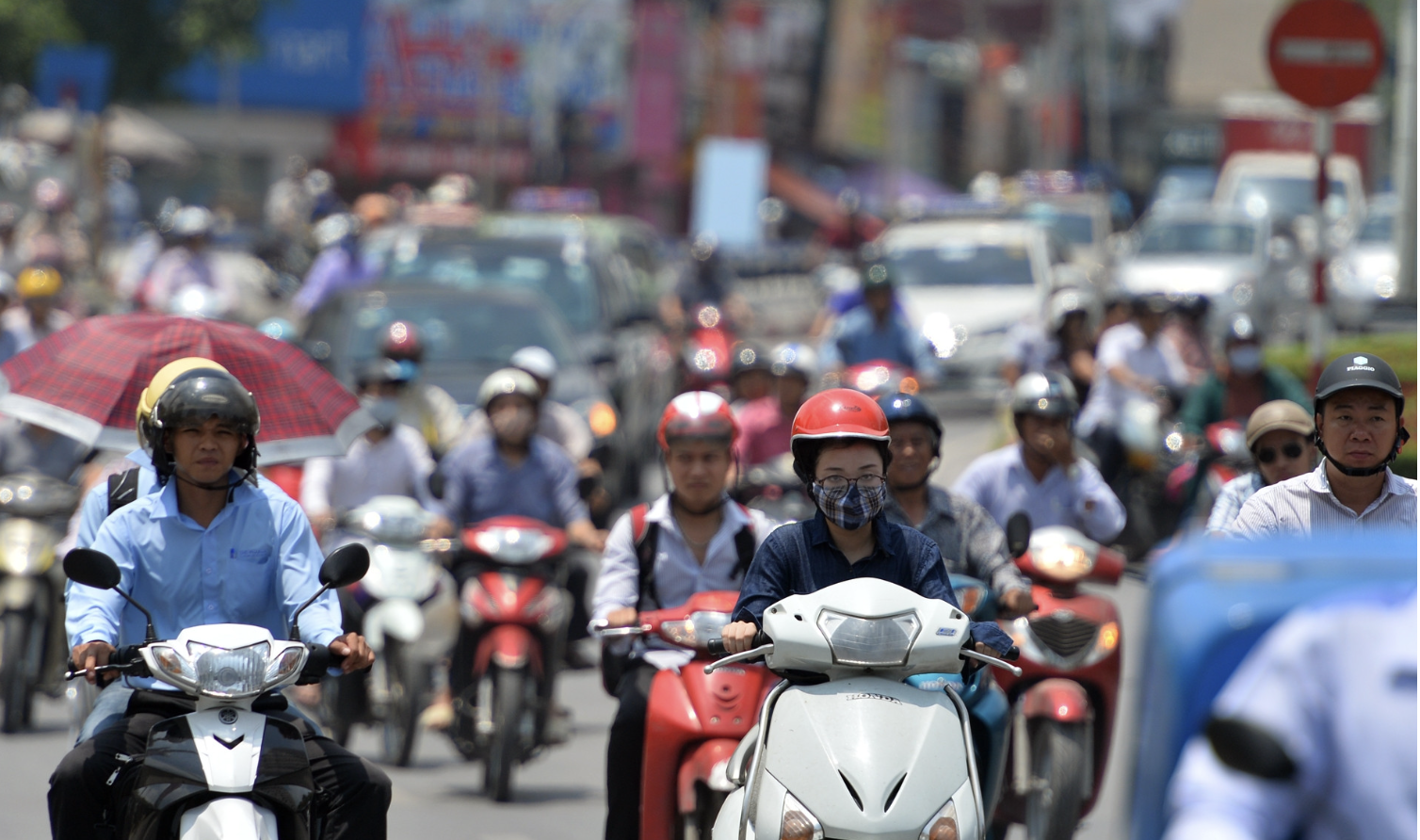 Thời tiết 14/5/2026: Bắc Bộ nắng nóng gay gắt bao trùm, Hà Nội 36 độ