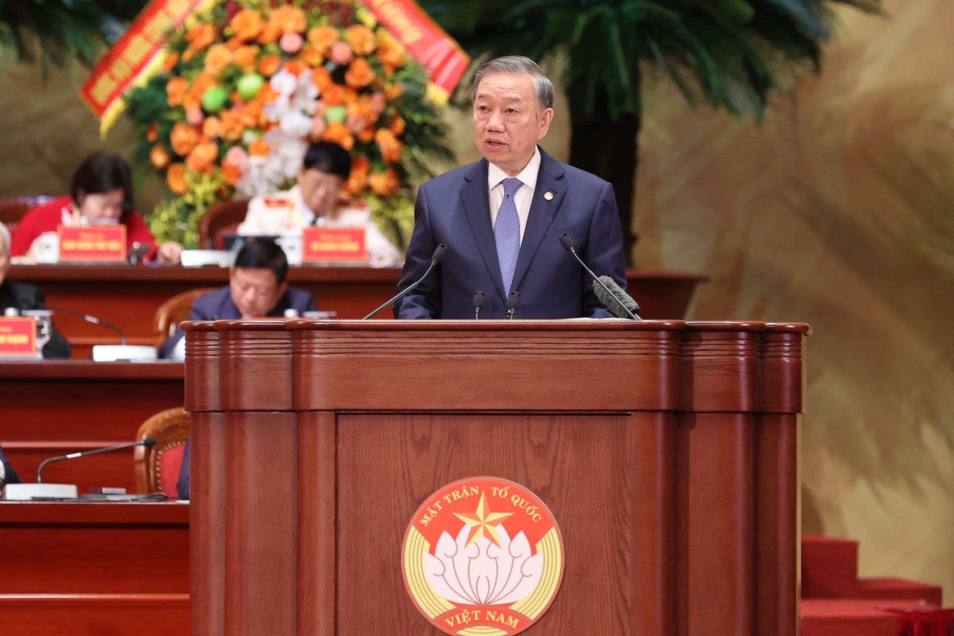 Phát biểu của Tổng Bí thư, Chủ tịch nước Tô Lâm tại Đại hội đại biểu toàn quốc Mặt trận Tổ quốc Việt Nam lần thứ XI đã gợi mở một bước chuyển rất đáng chú ý trong nhận thức về đại đoàn kết toàn dân tộc Phát biểu của Tổng Bí thư, Chủ tịch nước Tô Lâm tại Đại hội đại biểu toàn quốc Mặt trận Tổ quốc Việt Nam lần thứ XI đã gợi mở một bước chuyển rất đáng chú ý trong nhận thức về đại đoàn kết toàn dân tộc