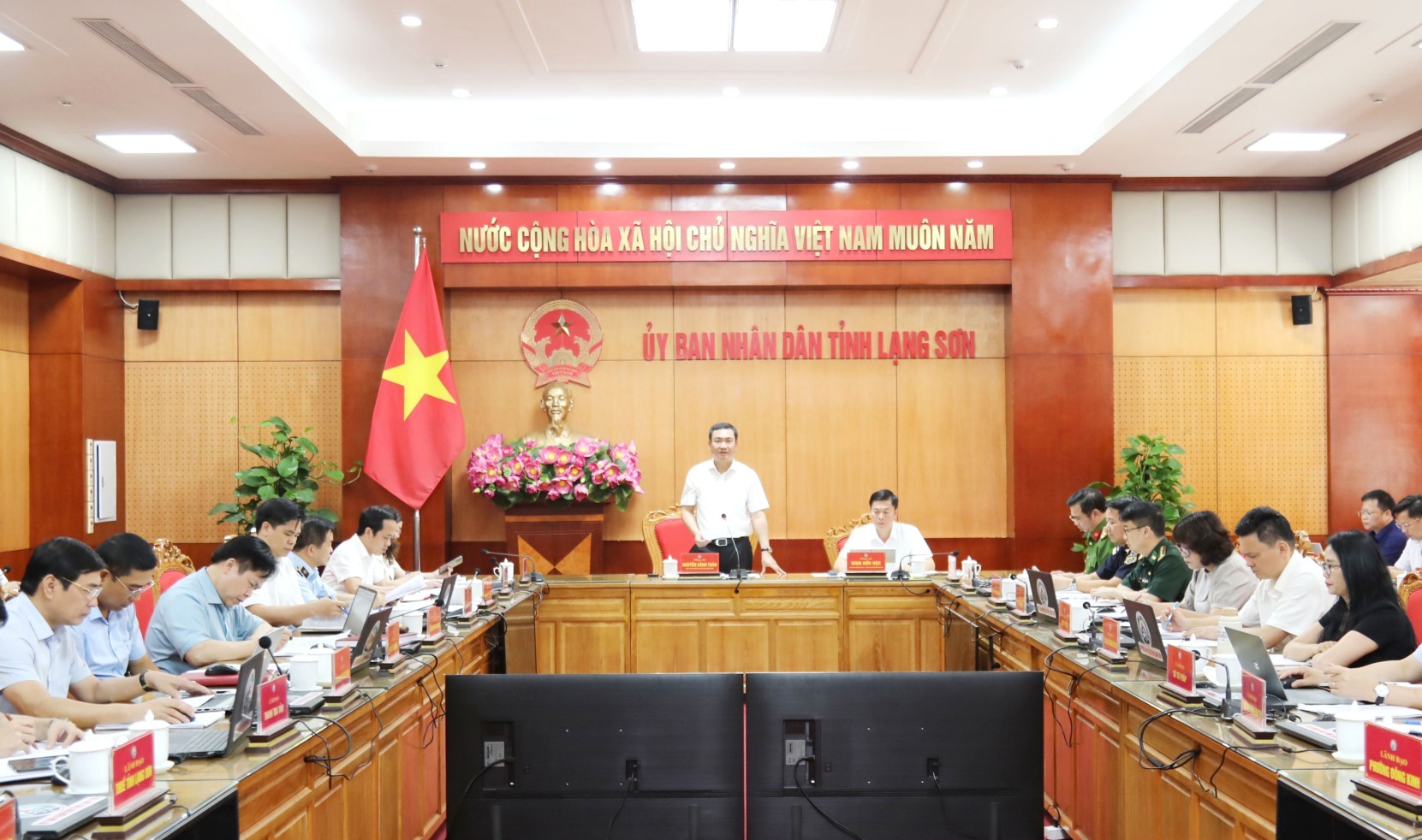 Lạng Sơn quyết liệt đấu tranh chống buôn lậu, gian lận thương mại và hàng giả