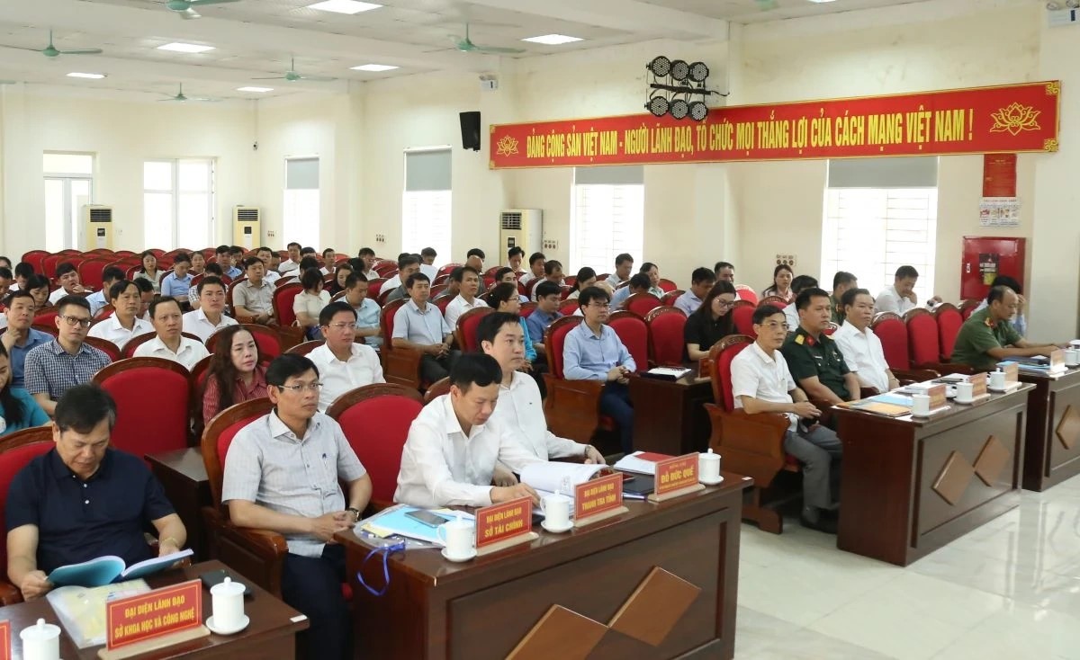 Các đại biểu tham dự hội nghị Các đại biểu tham dự hội nghị
