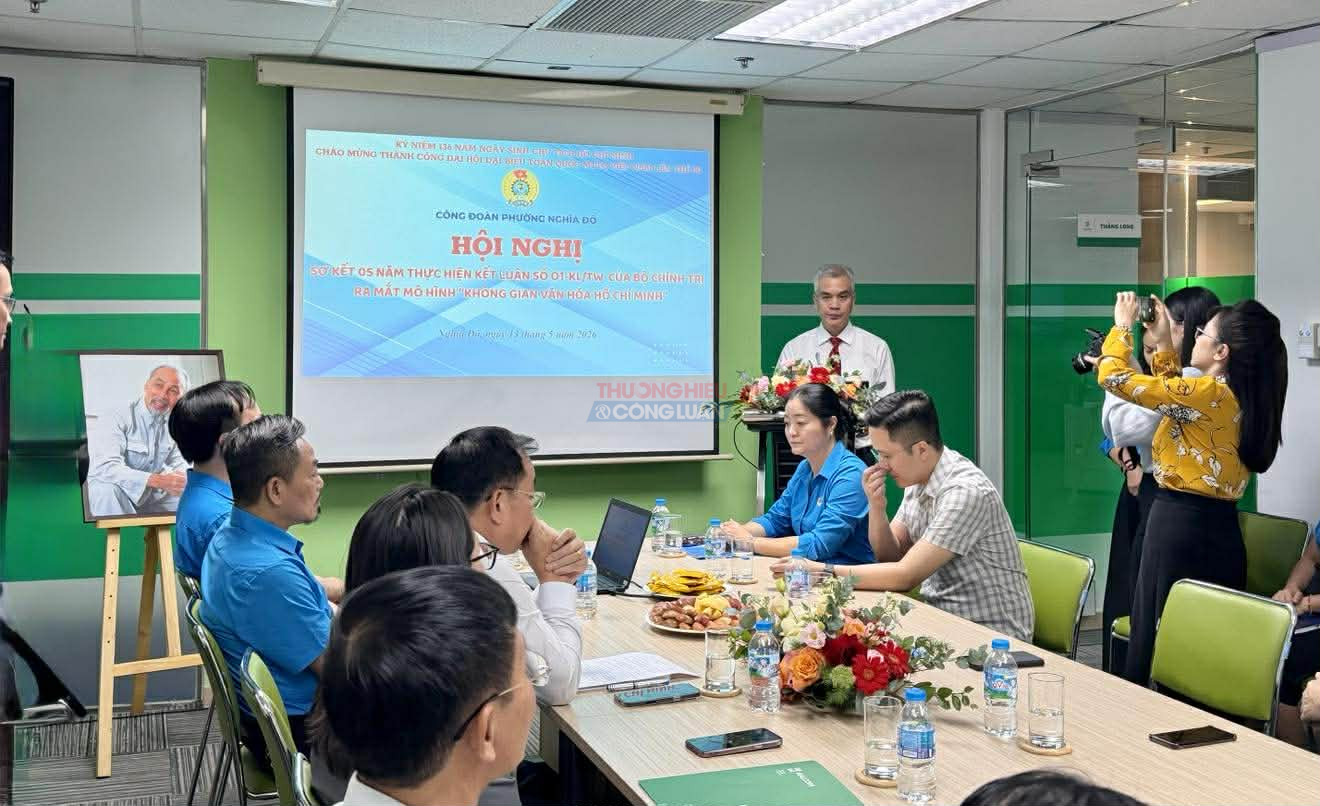 B&iacute; thư Đảng ủy phường Nghĩa Đ&ocirc; Nguyễn Hồng Sơn ph&aacute;t biểu tại Hội Nghị.