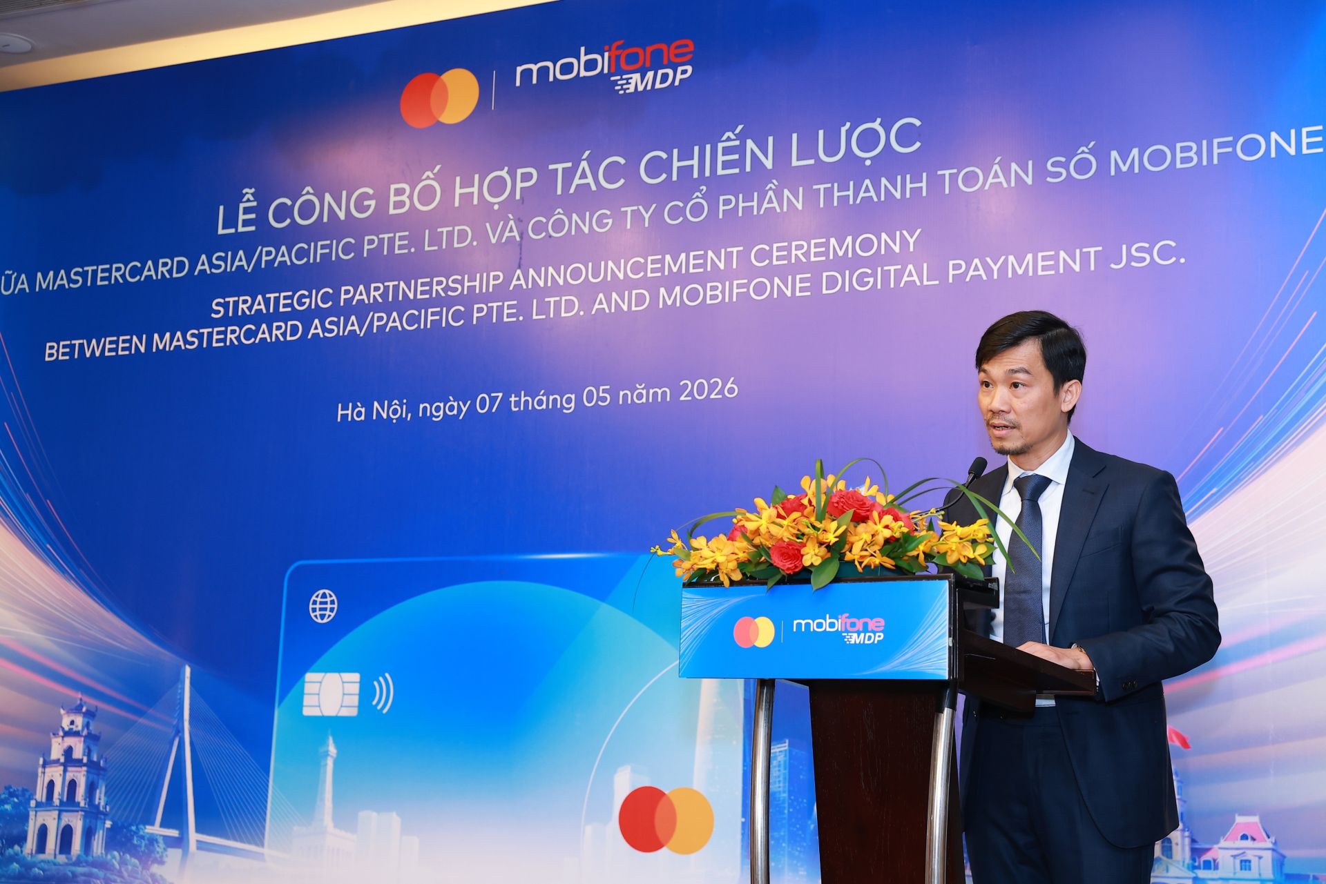 &Ocirc;ng Phan Thanh Sơn - Tổng Gi&aacute;m đốc MDP ph&aacute;t biểu tại sự kiện