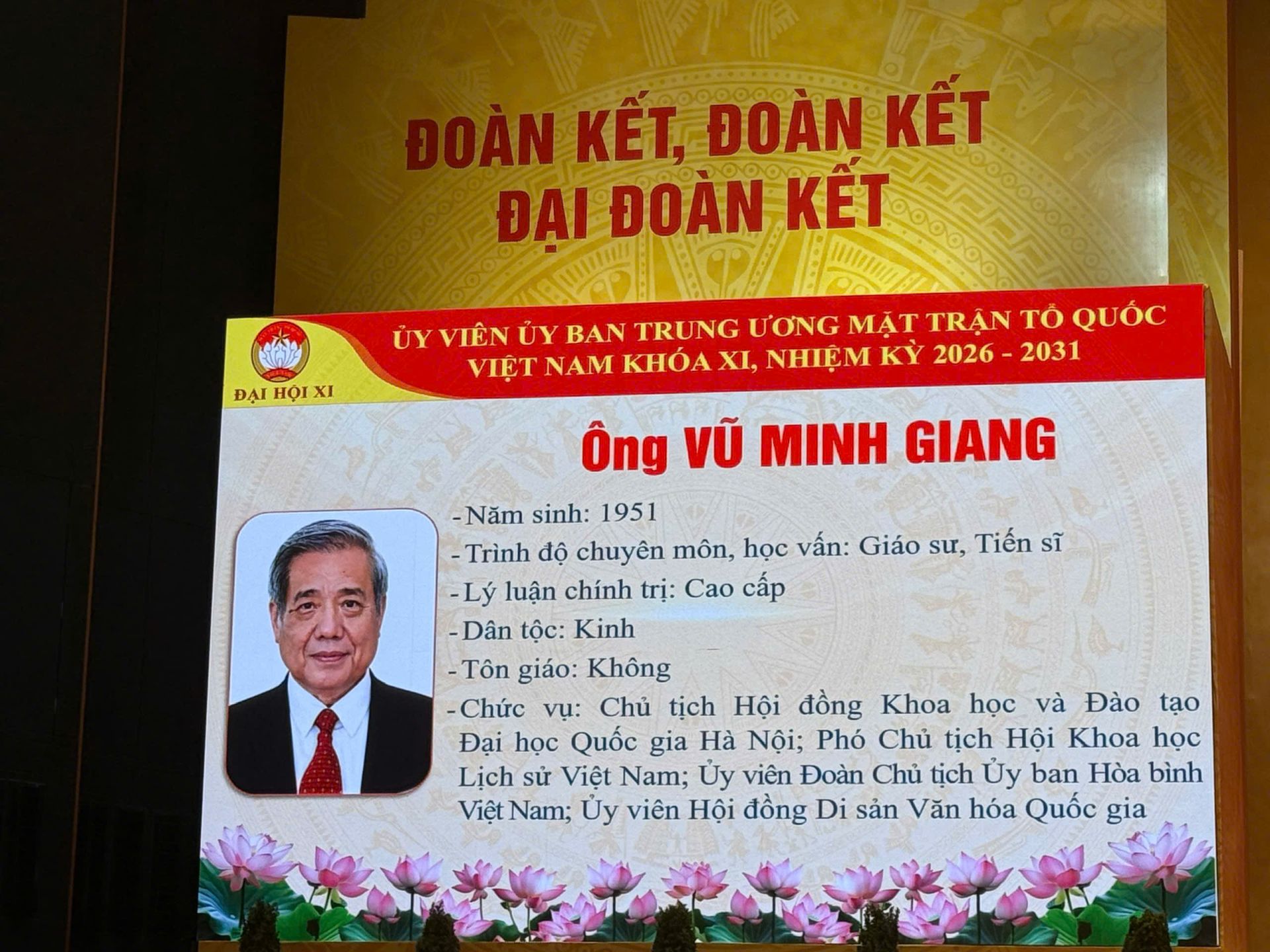 Nhà giáo nhân dân, Chủ tịch HĐDH Vũ – Võ Việt Nam tiếp tục đóng góp cho sự nghiệp đại đoàn kết toàn dân tộc