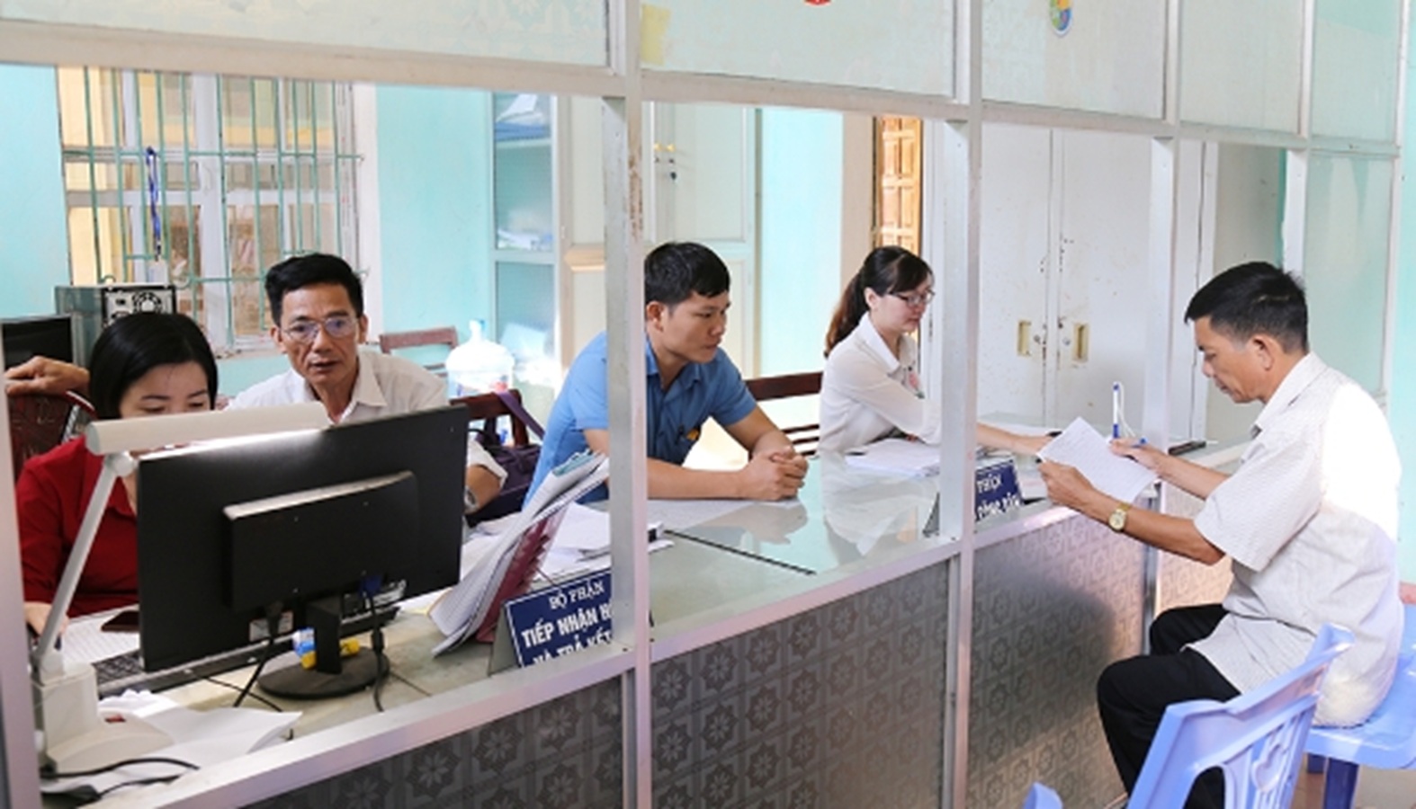 Điều động lãnh đạo cấp tỉnh về xã: Chiến lược nâng cao năng lực quản trị từ cơ sở
