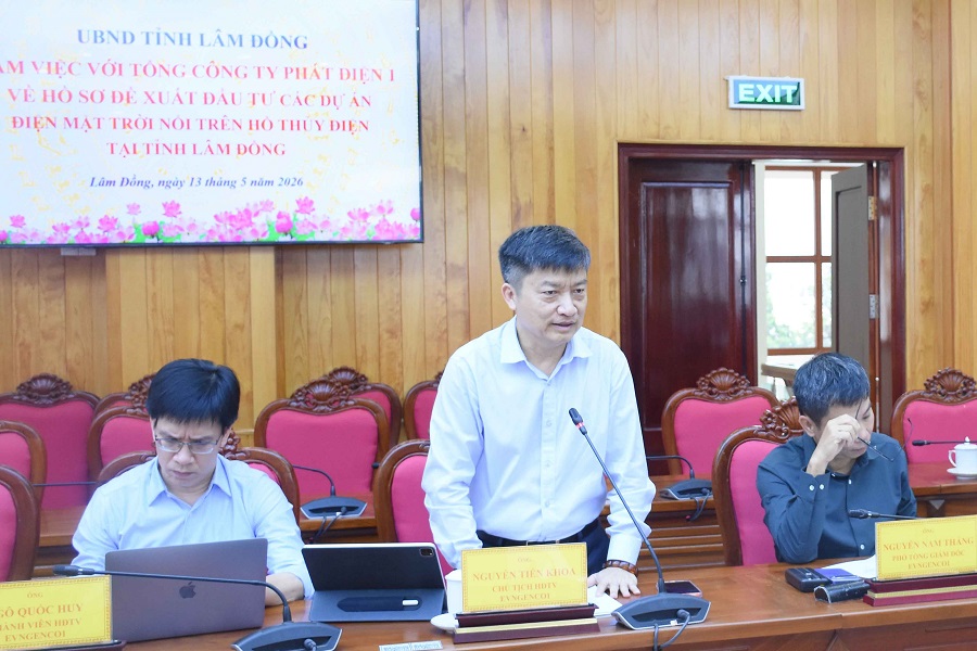 Chủ tịch HĐQT EVNGENCO1 Nguyễn Tiến Khoa cho biết lu&ocirc;n x&aacute;c định L&acirc;m Đồng l&agrave; tỉnh trọng điểm để đầu tư trong giai đoạn tới. Từ nay đến năm 2030, EVNGENCO1 sẽ c&oacute; khoảng 60.000 tỷ đồng sẵn s&agrave;ng đầu tư v&agrave;o địa phương. Nếu được chấp thuận đầu tư, đơn vị cam kết sẽ ho&agrave;n th&agrave;nh c&aacute;c dự &aacute;n trong v&ograve;ng 24 th&aacute;ng