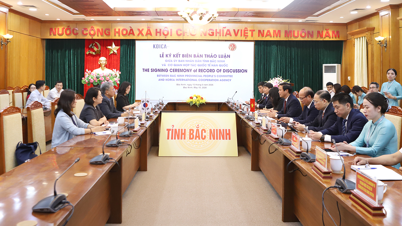 Quang cảnh lễ ký kết Quang cảnh lễ ký kết