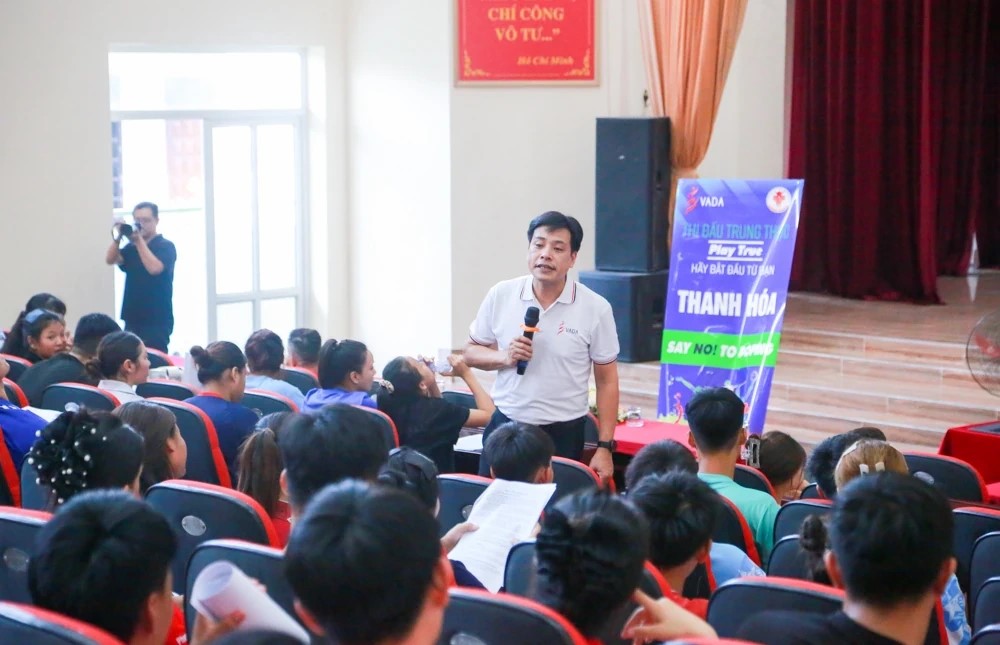Ông Vũ Trọng Hải, Phó phòng kiểm soát Doping (Trung tâm Phòng chống Doping Việt Nam) truyền đạt các nội dung tại lớp tập huấn. Ông Vũ Trọng Hải, Phó phòng kiểm soát Doping (Trung tâm Phòng chống Doping Việt Nam) truyền đạt các nội dung tại lớp tập huấn.