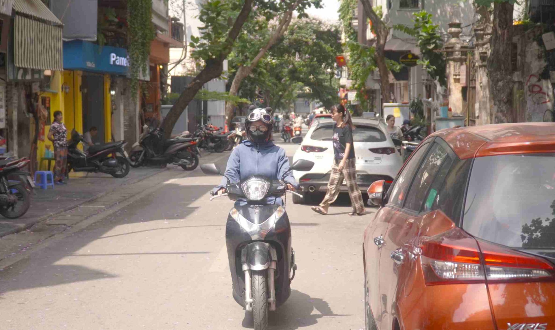 Thời tiết 15/5/2026: Miền Bắc tiếp tục nắng nóng đến gay gắt, Hà Nội trên 37 độ