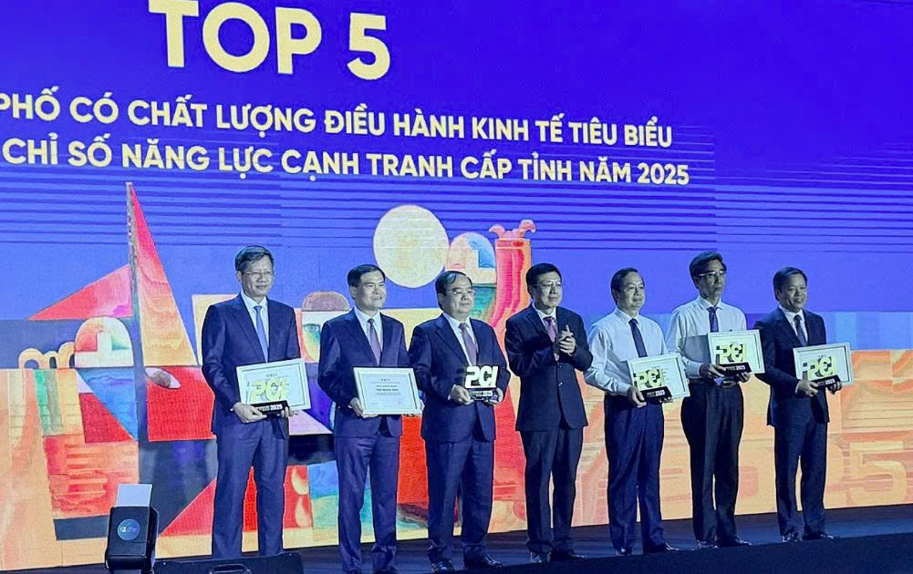 Phú Thọ ghi dấu ấn trong TOP 5 về chất lượng điều hành kinh tế năm 2025