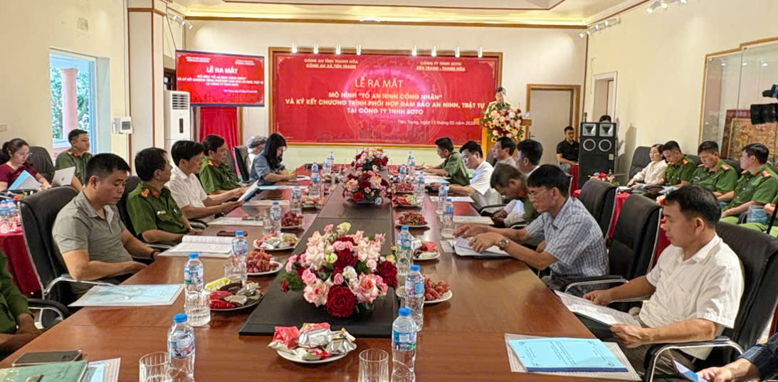 To&agrave;n cảnh lễ ra mắt