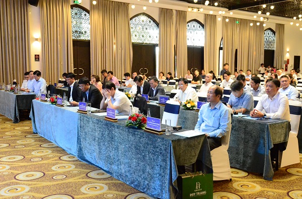 Đại biểu c&aacute;c cơ quan tham dự