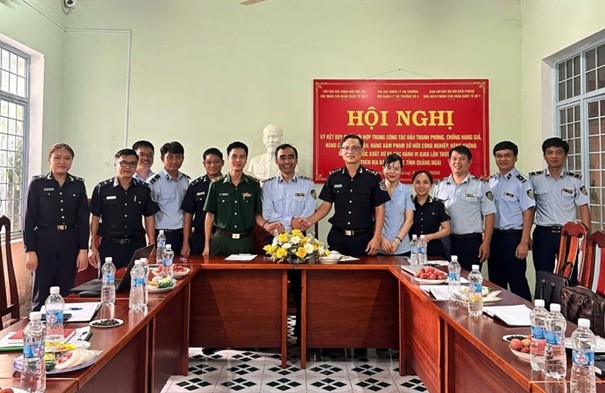 Hải quan cửa khẩu tế Bờ Y: Tăng cường hợp tác, đấu tranh phòng, chống buôn lậu