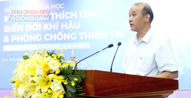 TS. L&ecirc; Quang Nam - Ph&oacute; Chủ tịch UBND TP. Đ&agrave; Nẵng ph&aacute;t biểu khai mạc hội thảo.