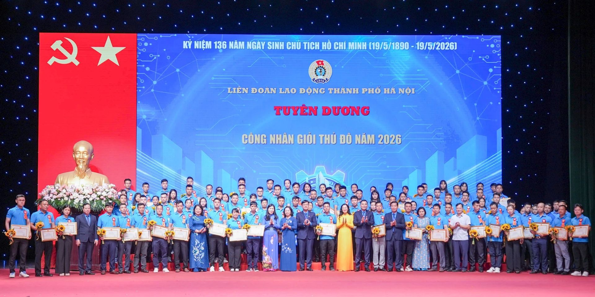 Hà Nội tuyên dương 100 công nhân tiêu biểu trong lao động sáng tạo