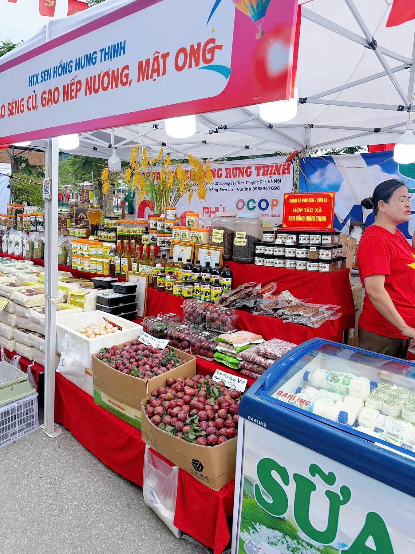 Gian h&agrave;ng OCOP ẩm thực văn h&oacute;a v&ugrave;ng miền.