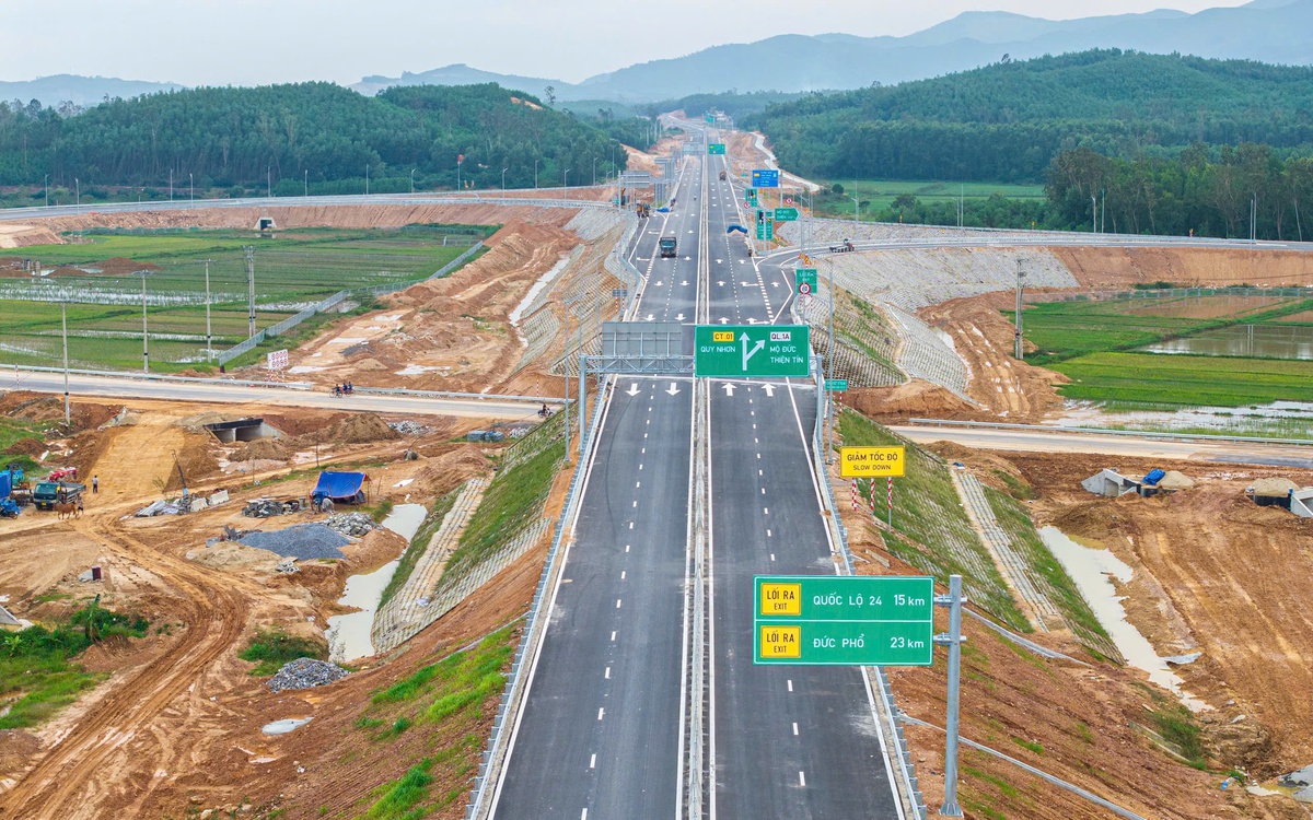 Bộ Xây dựng: Đề xuất ưu tiên mở rộng cao tốc 2 làn xe, nhu cầu vốn gần 500.000 tỷ đồng