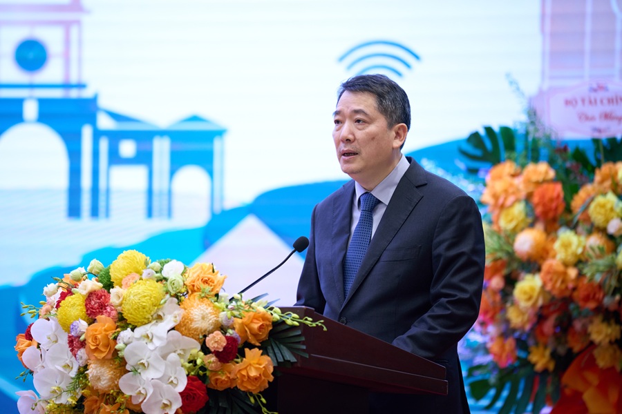 Thứ trưởng Bộ T&agrave;i Ch&iacute;nh Cao Anh Tuấn ph&aacute;t biểu