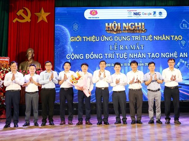 Ra mắt cộng đồng trí tuệ nhân tạo Nghệ An, thúc đẩy chuyển đổi số toàn diện