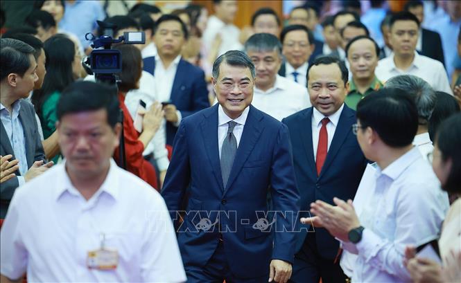 Thủ tướng L&ecirc; Minh Hưng đến dự Lễ ch&agrave;o mừng Ng&agrave;y Khoa học, C&ocirc;ng nghệ v&agrave; Đổi mới s&aacute;ng tạo Việt Nam v&agrave; Hội nghị triển khai c&ocirc;ng nghệ chiến lược. Ảnh: Dương Giang/TTXVN