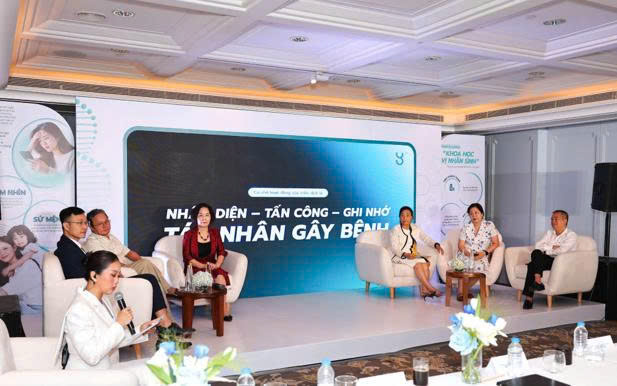 Hội thảo chuyên đề: “Hiểu đúng - Khởi đầu chuẩn để thiết lập Lá Chắn Kép - Tiêu hóa & Miễn dịch ở trẻ nhỏ”. Hội thảo chuyên đề: “Hiểu đúng - Khởi đầu chuẩn để thiết lập Lá Chắn Kép - Tiêu hóa & Miễn dịch ở trẻ nhỏ”.