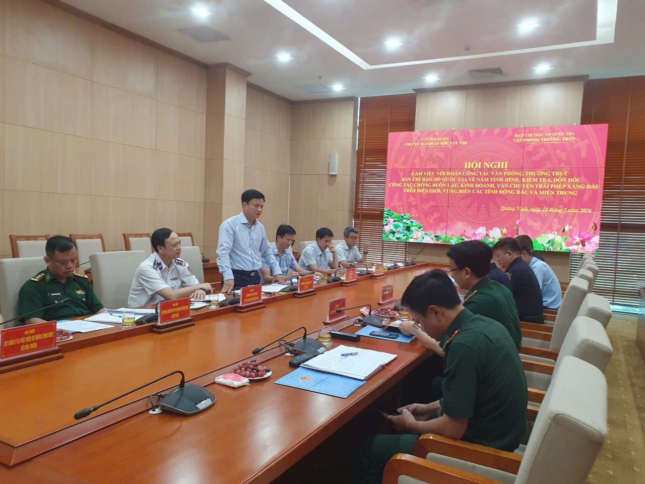 Đoàn công tác làm việc tại Quảng Ninh Đoàn công tác làm việc tại Quảng Ninh