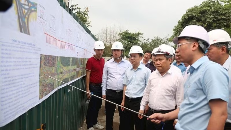 Hà Nội chuẩn bị từ 79.000 đến 85.000 lô đất, căn hộ tái định cư cho người dân dự án Trục đại lộ cảnh quan sông Hồng