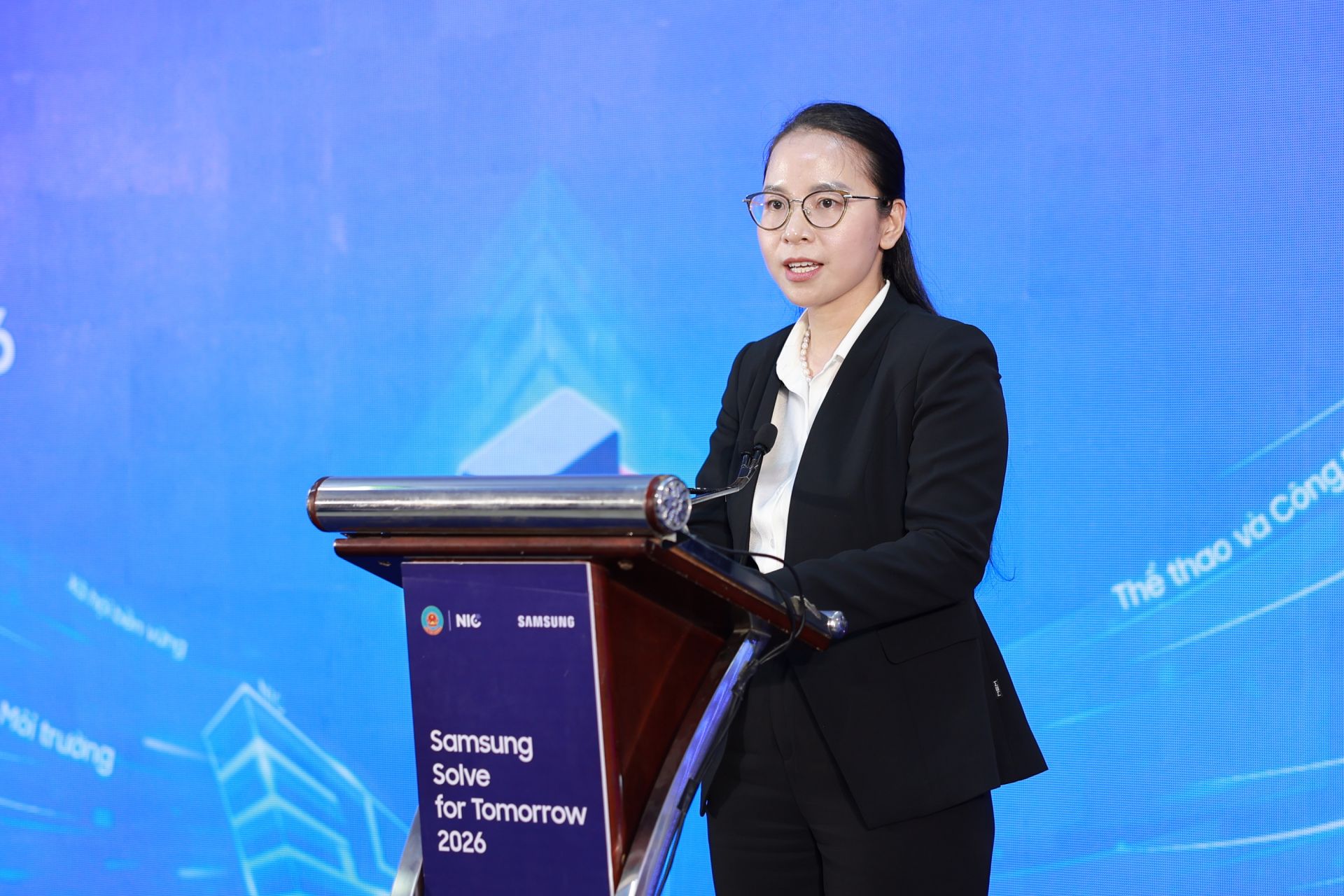 B&agrave; Kim Ngọc Thanh Nga- Ph&oacute; Gi&aacute;m đốc Trung t&acirc;m Đổi mới s&aacute;ng tạo Quốc gia- Bộ T&agrave;i ch&iacute;nh