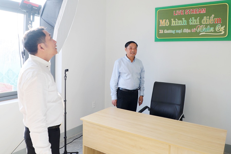 Ph&oacute; Chủ tịch Thường trực UBND tỉnh L&acirc;m Đồng L&ecirc; Trọng Y&ecirc;n