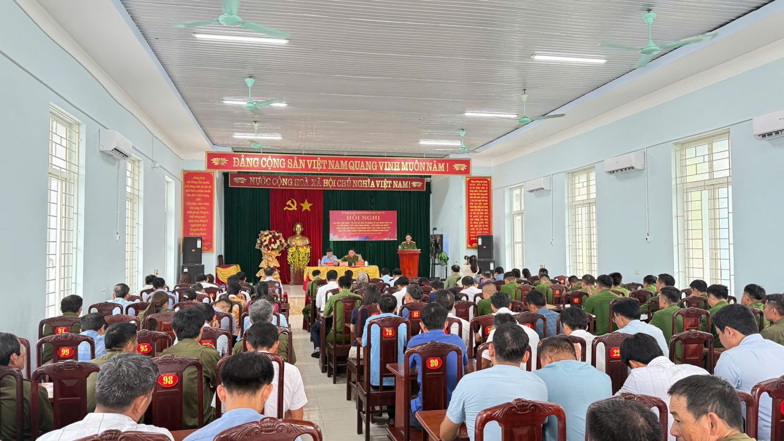 Toàn cảnh buổi lễ Toàn cảnh buổi lễ